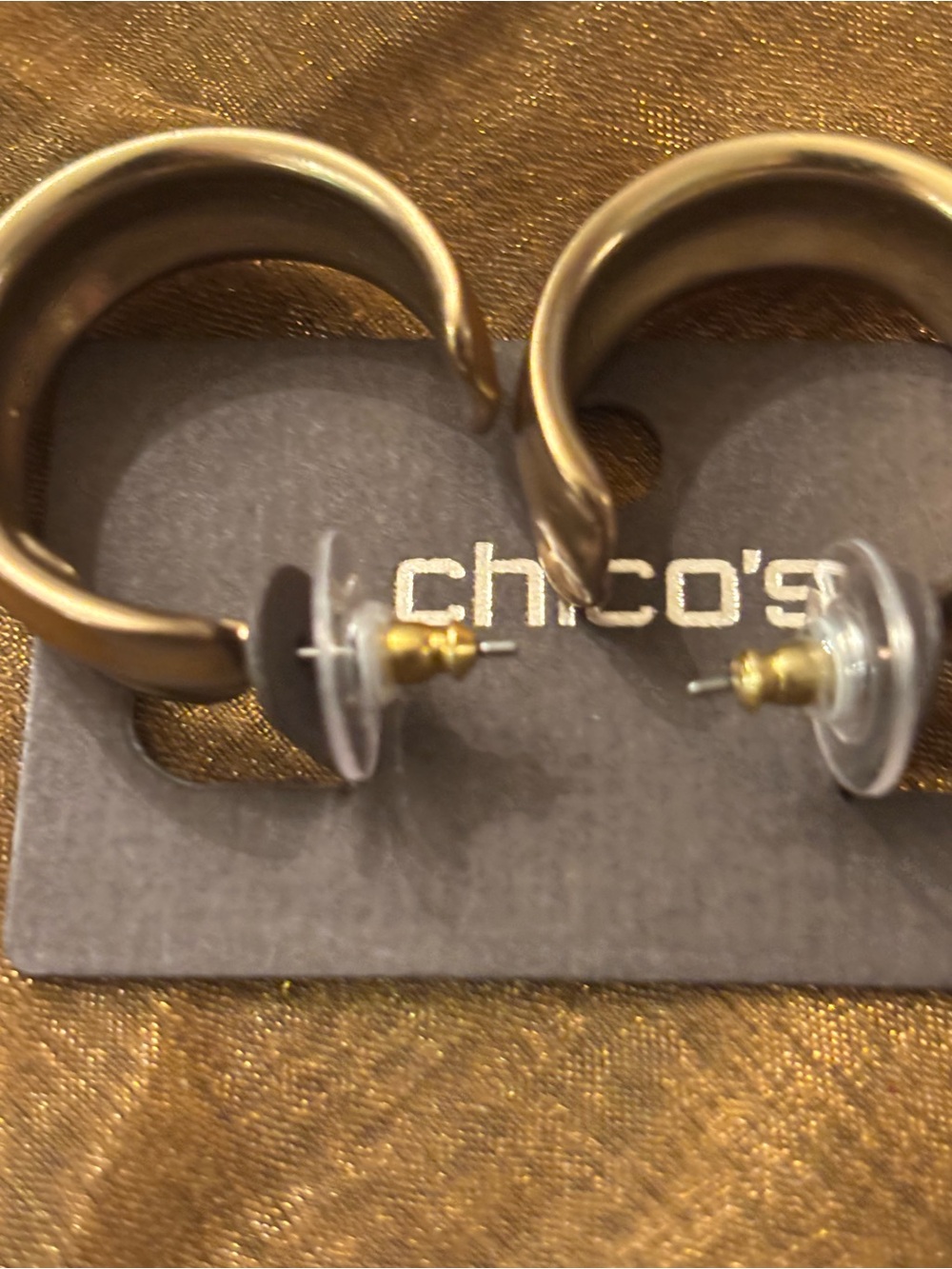 Chicos NWT Gold-tone hoops